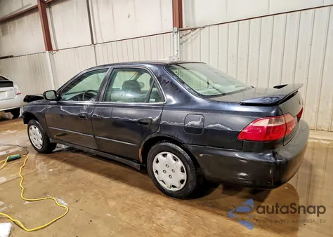 2000 Honda Accord Lx z USA, uszkodzony, nr VIN 1HGCG6555YA071928